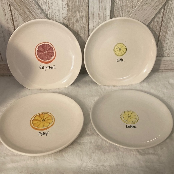 Rae Dunn 4 Citrus Plates - Picture 1 of 8